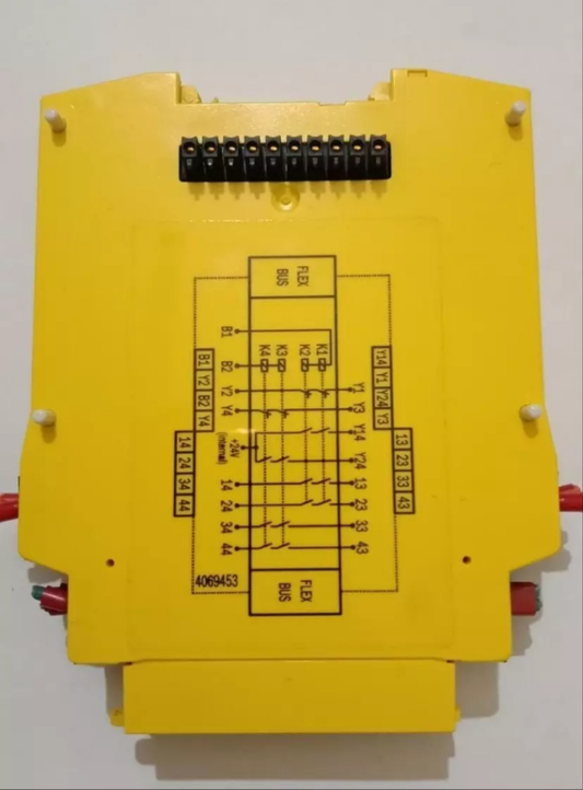 SICK UE410-4R03 Safety Relay Ident. no: 6026143
