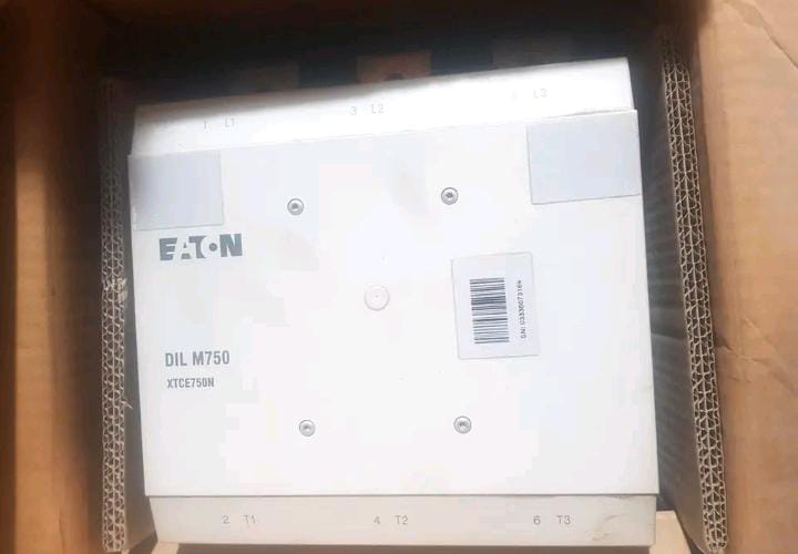 Eaton DIL M750 XTCE750N Dilm 750/22(RA250)