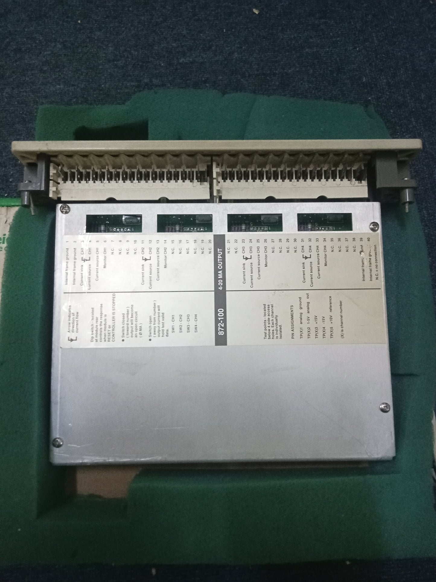 NEW SCHNEIDER ELECTRIC MODICON AS-B872-200 OUTPUT MODULE ASB872200