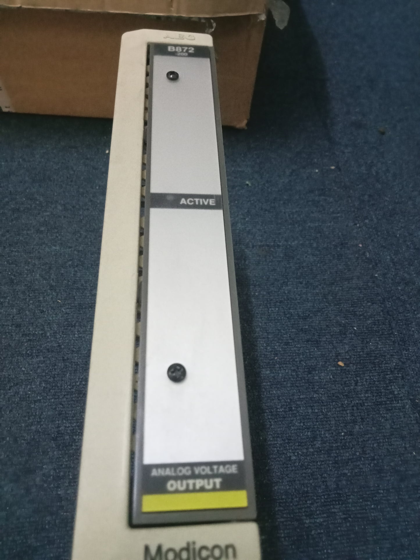 NEW SCHNEIDER ELECTRIC MODICON AS-B872-200 OUTPUT MODULE ASB872200