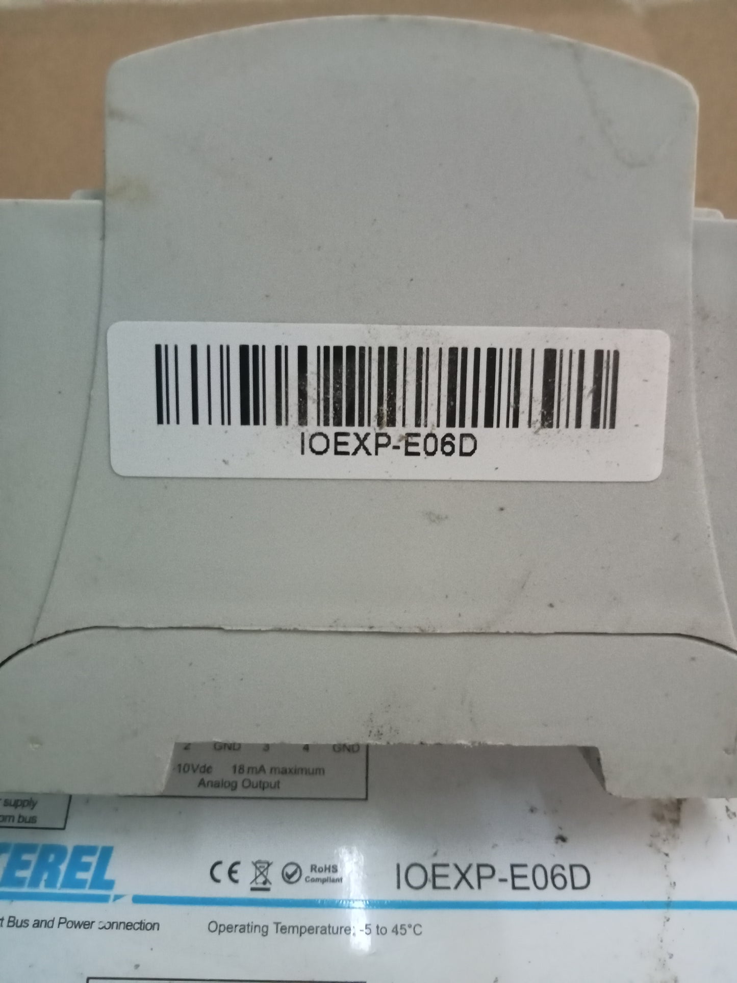 INTEREL IOEXP-E06D room control unit load wining 12-30 AWG resistive load