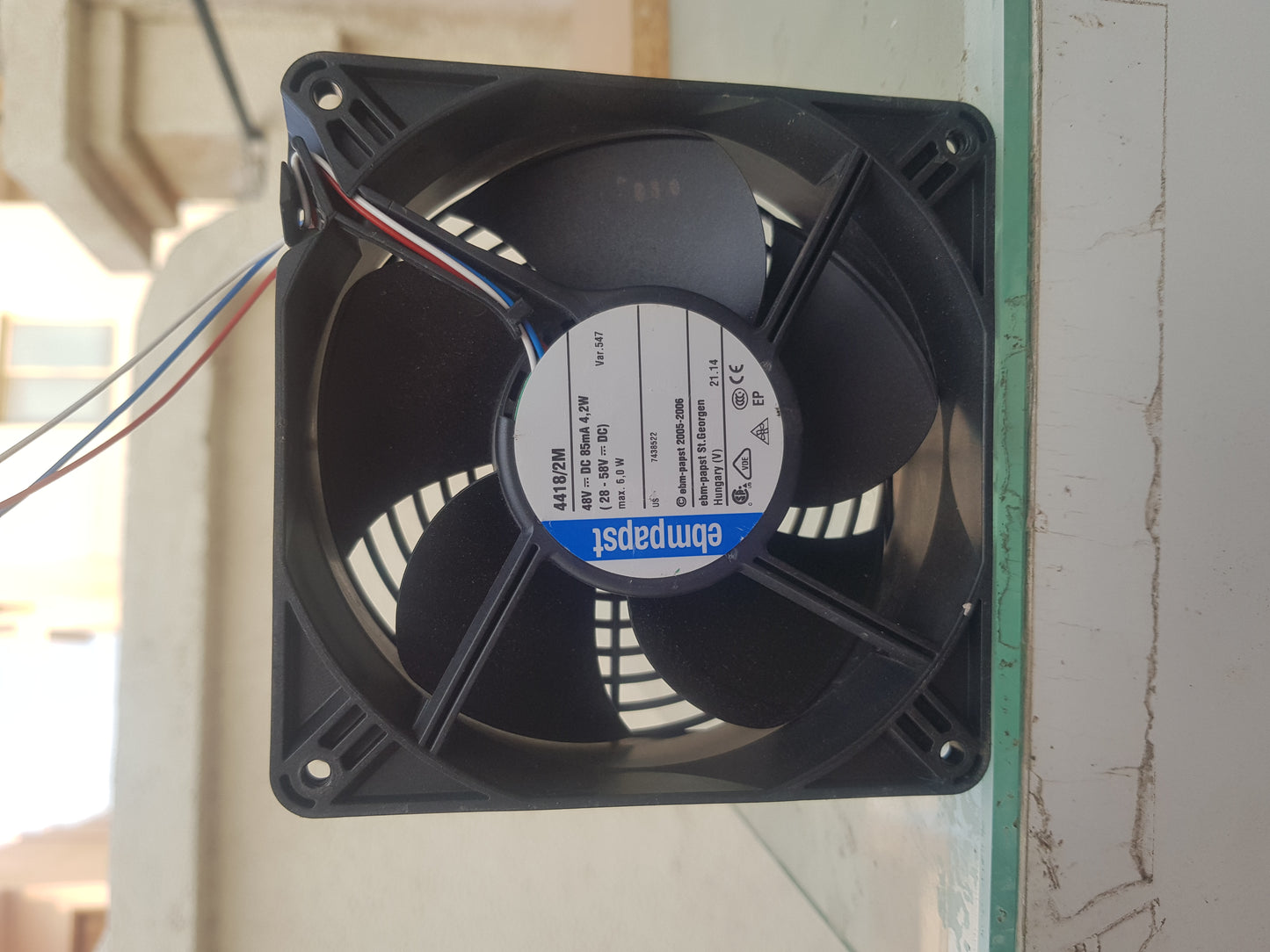 ebmpapst 4418 /2M Server - Square Fan , sq120x120x38mm, 3-wire, DC 48V 4.2W