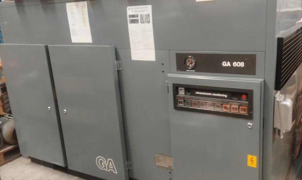 Atlas Copco Screw Compressor GA 608 45kw 60hp 220cfm available in very Good Condition