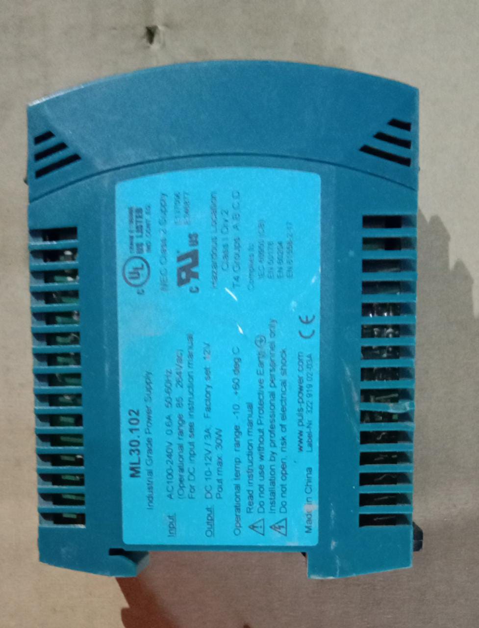 Puls Power Supply ML30.102 30 Watt, 120 – 240 VAC, 1PH, 10 – 12 VDC