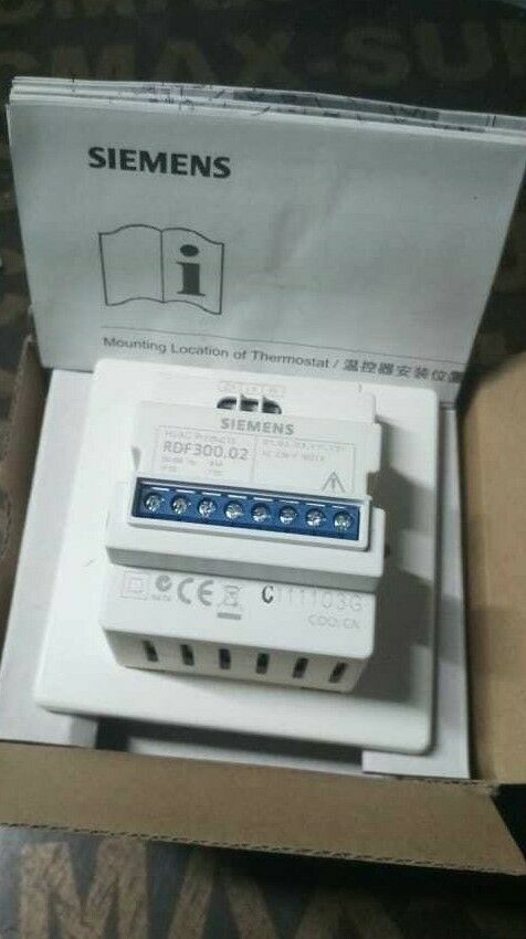 SEIMENS RDF300.02  Flush-mount room thermostat without LCD Display