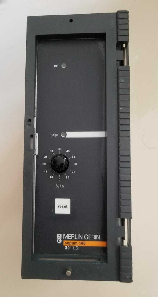 MERLIN GERIN sepam 100 S01 LD X63 X01 TBN